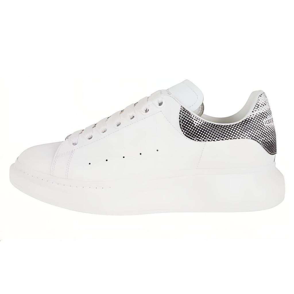 Alexander Mcqueen Oversized Low Top Sneakers 735771WICYQ9061