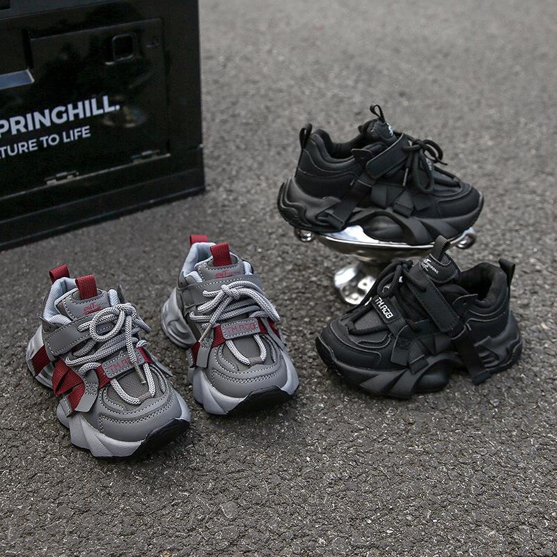 Kinder vielseitige Sportschuhe 2025 Herbst Jungen Trend rutschfeste Freizeitschuhe Mädchen schmutzabweisende Papa-Schuhe einzelne Schuhe