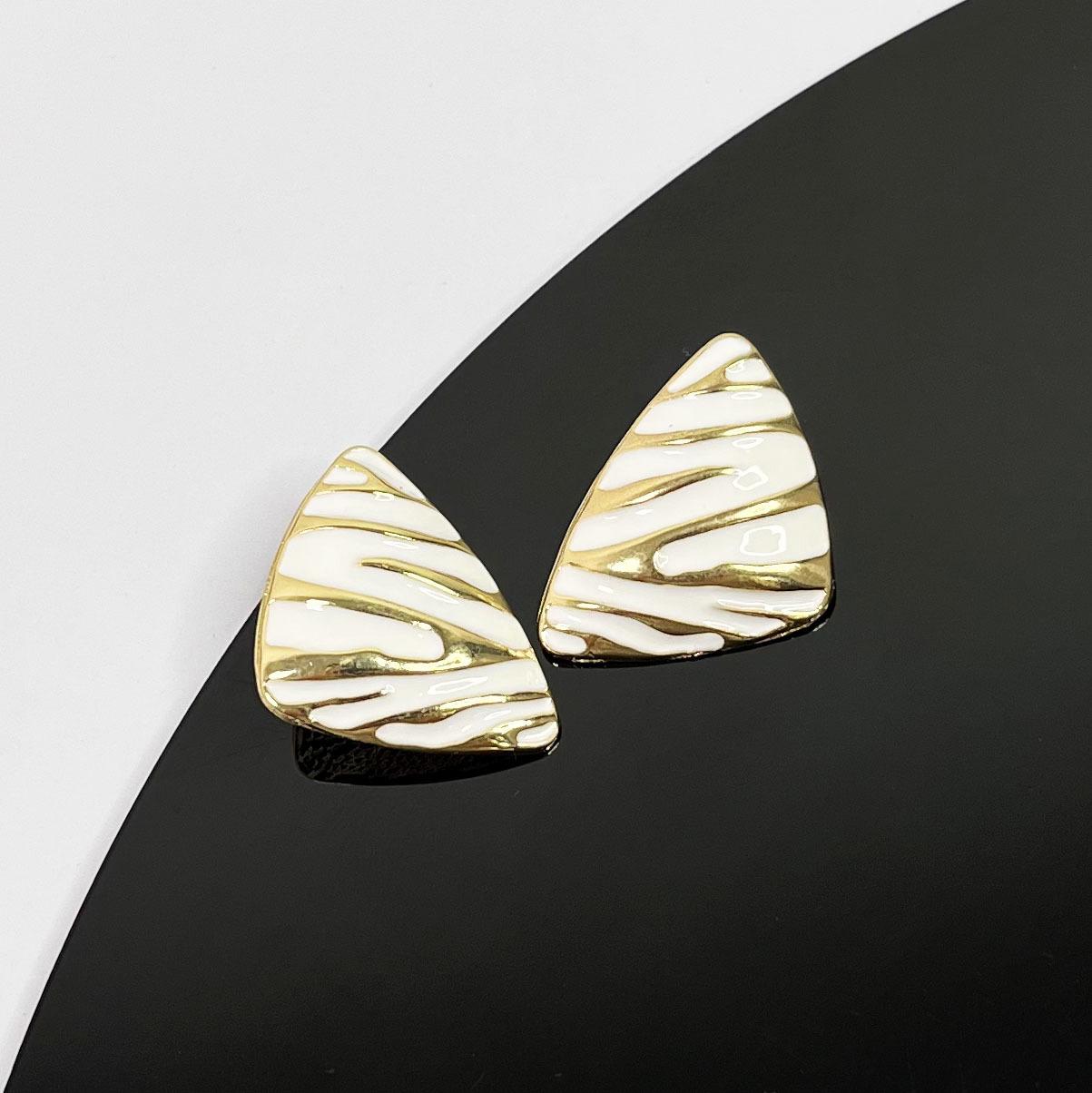 

Серьги-клипсы в виде диска от комаров без проколов ушей, Женские высококлассные жемчужные серьги, Французские серьги, Легкая роскошь и простой темперамент