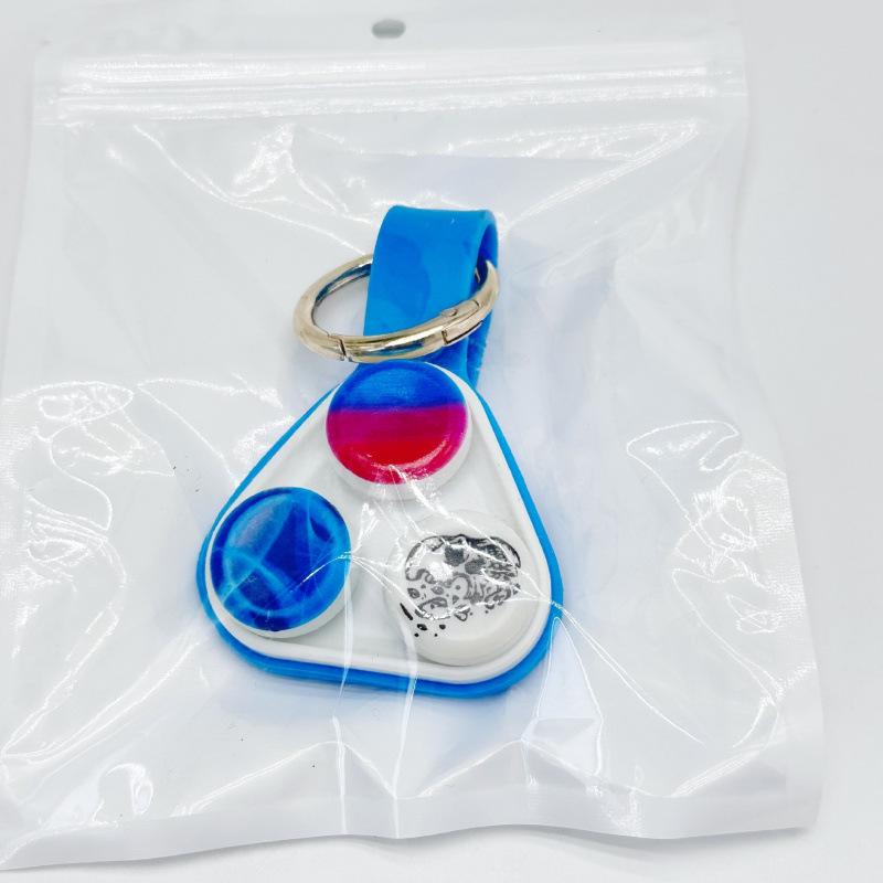Elastic Magnetic Stress Relief Keychain