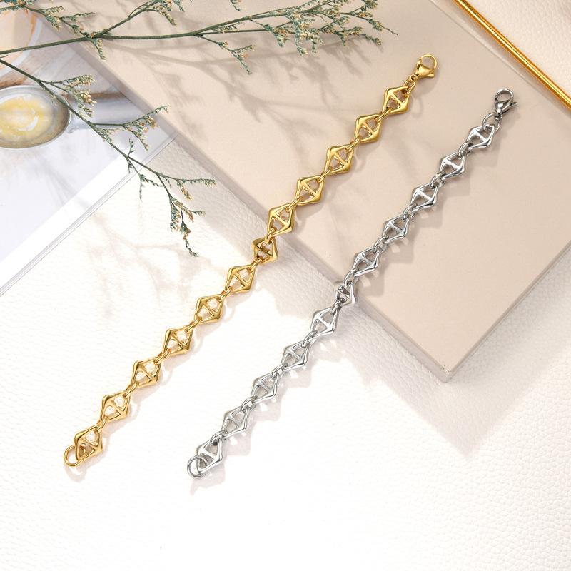 Men's Punk Thick Heavy Chain Bracelet Water-Proof Rhombic Shape Fish Bone Pendant Gold for Parties Trendy Stainless Steel