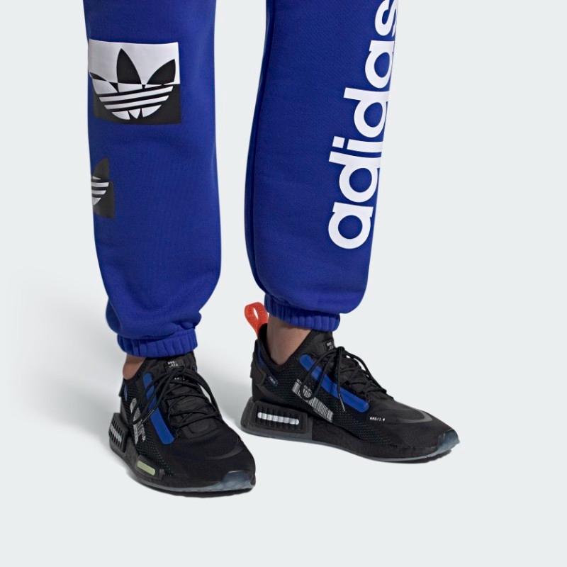 adidas NMD_R1 'Spectoo Nasa Core Black' Sneaker FZ3201