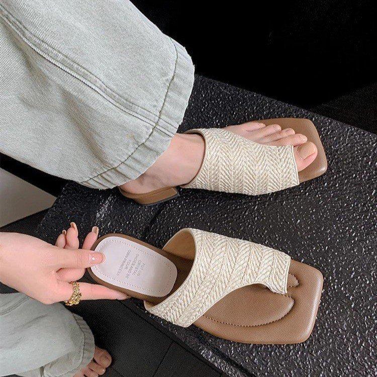 Sheepskin version~ Temperament square head woven straw cover toe flip-flops women's summer wear casual vacation pinch foot cool slippers