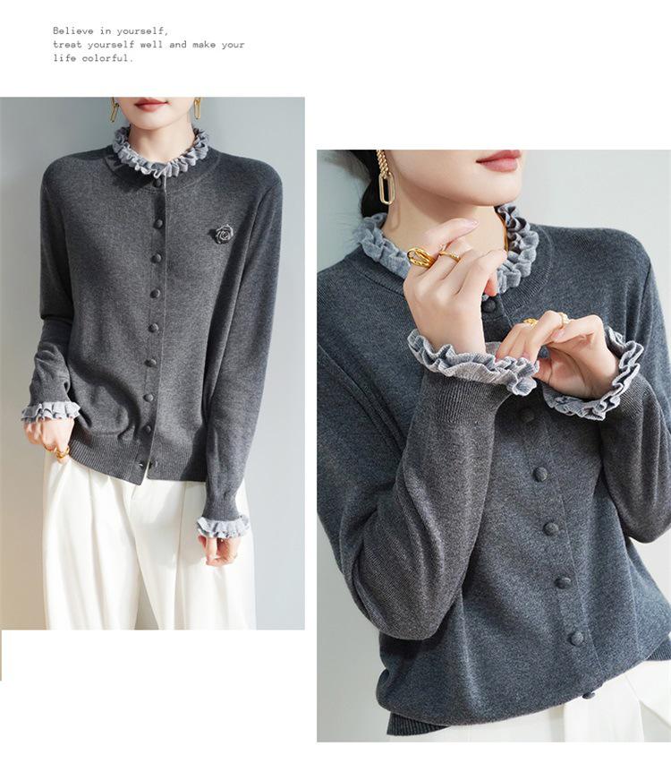 Damen-Cardigan aus gerippter Merinowolle mit Muschelkanten und Rosenstickerei Herbst/Winter 2025