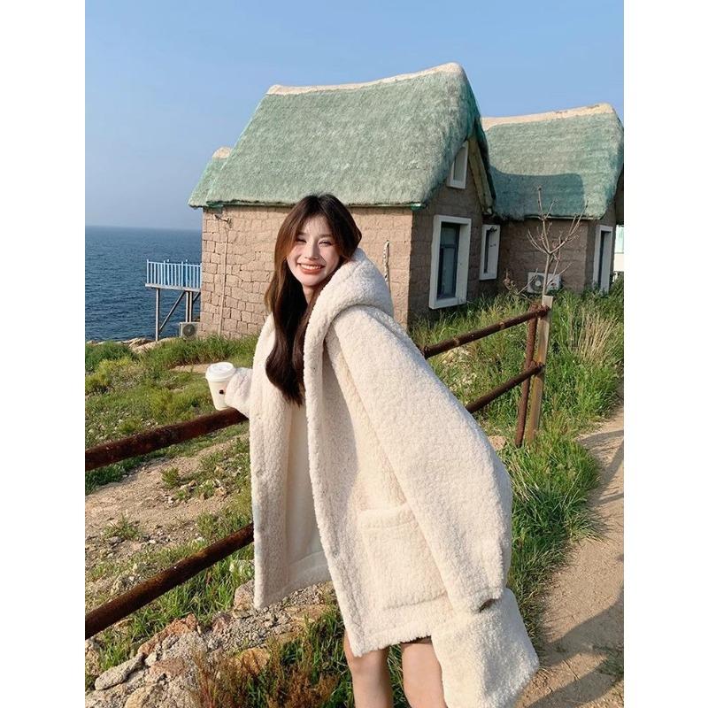 Korean Lamb Fleece Coat Women Winter Thickened Warm Hooded Cotton Jacket Slimming Design