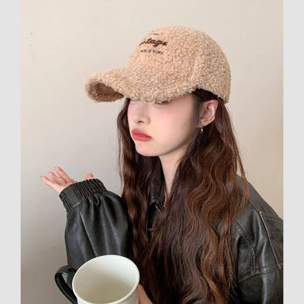 Fashion Lamb Wool Baseball Cap Winter Couple Cap New Plush Baseball Hat