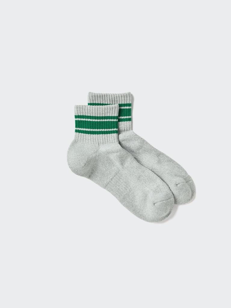 Uniqlo Sports Half Socks  Pile Line