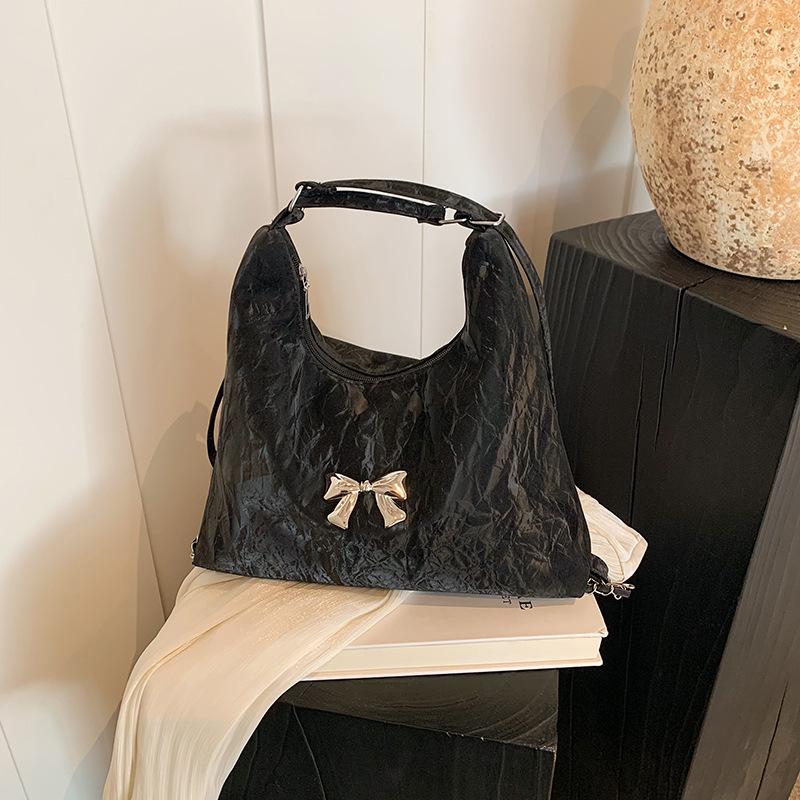 Casual Soft Face Large Capacity Women's Backpack New Style Backpack Fashionable Embroidered Butterfly Simple Single-shoulder Tote Bag