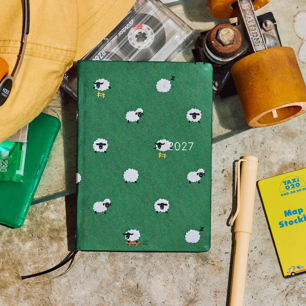 Hobonichi Techo 2027 HON Tie Sheep page per & Chief/Sheep, Sheep, [A6/1 day/January/Monday start]