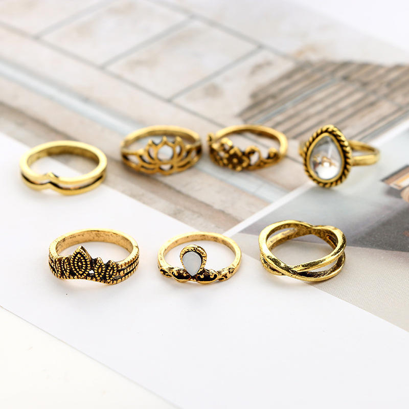 7 Pcs / Set New Arrival Flower Gemstone Carved Ring Set Bohemian Vintage Jewelry Women Accessories