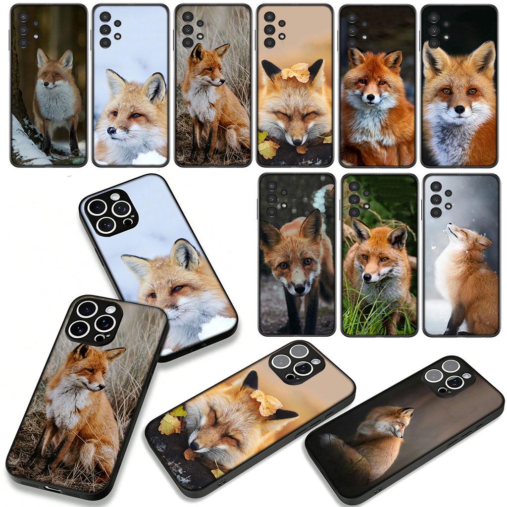 Cover for Apple iPhone 17 16 11 Pro XS Max XR 6 7 8 Plus 16E SE 2020 Air 5 SE2 Phone Case Wild Pets Fox Wallpaper