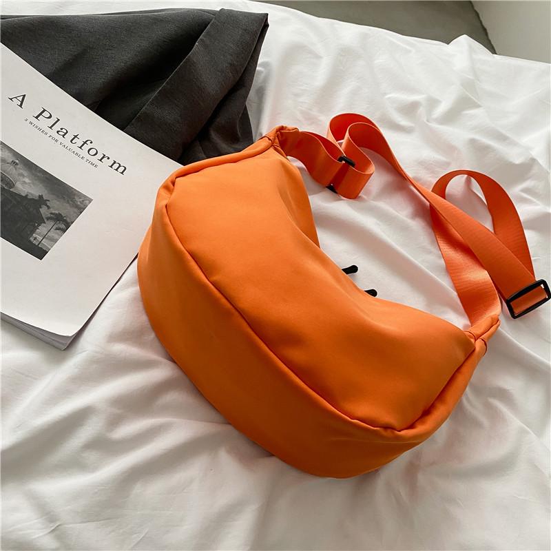 Women's Trendy Large Capacity Crossbody Bag - Autumn/Winter 2021, Casual Lightweight Oxford Cloth, Korean Style Dumpling Design
