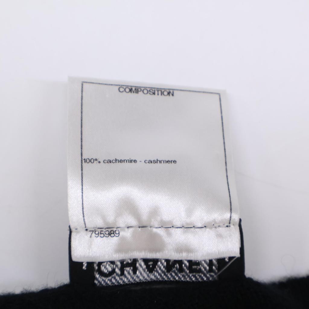 CHANEL Good condition, genuine Japanese product, P40686K02963, fake pearl & COCO button, flower motif, cashmere, sleeveless knit dress 38 blackUsed