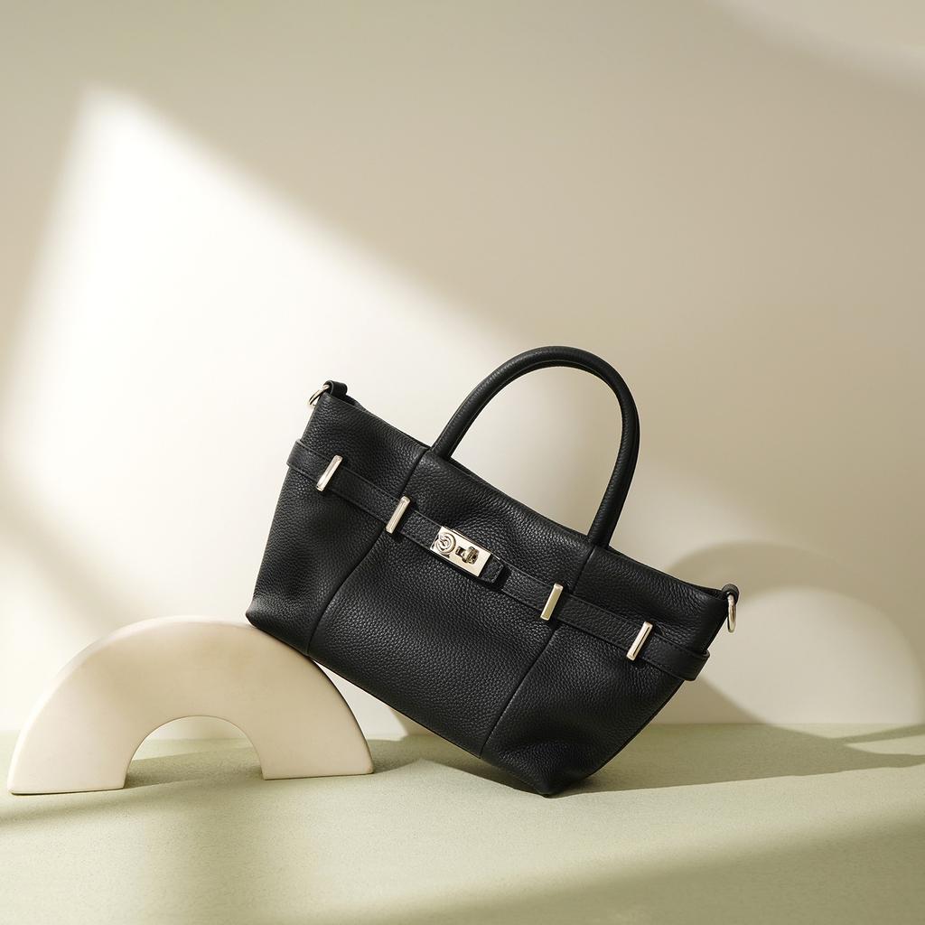 New First-layer Cowhide Lychee Pattern Handbag 2025 Simple Commuting Versatile Single Shoulder Messenger Bag Horizontal Platinum Bag