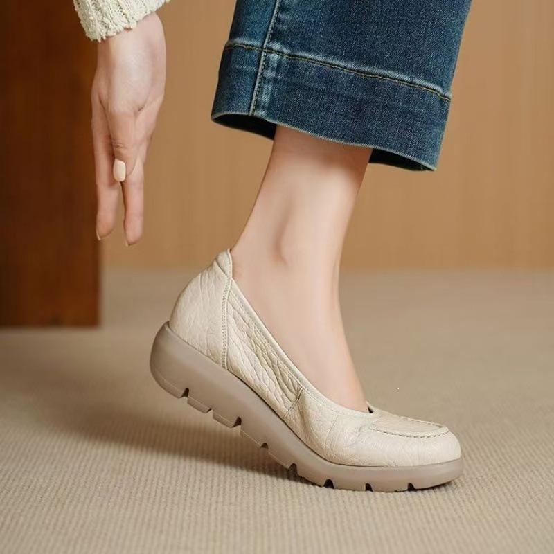 Comfortable Women's Shoes Platform Spring and Summer Round Head New Shallow Mouth Single Shoes Fashion Casual French Retro 2026