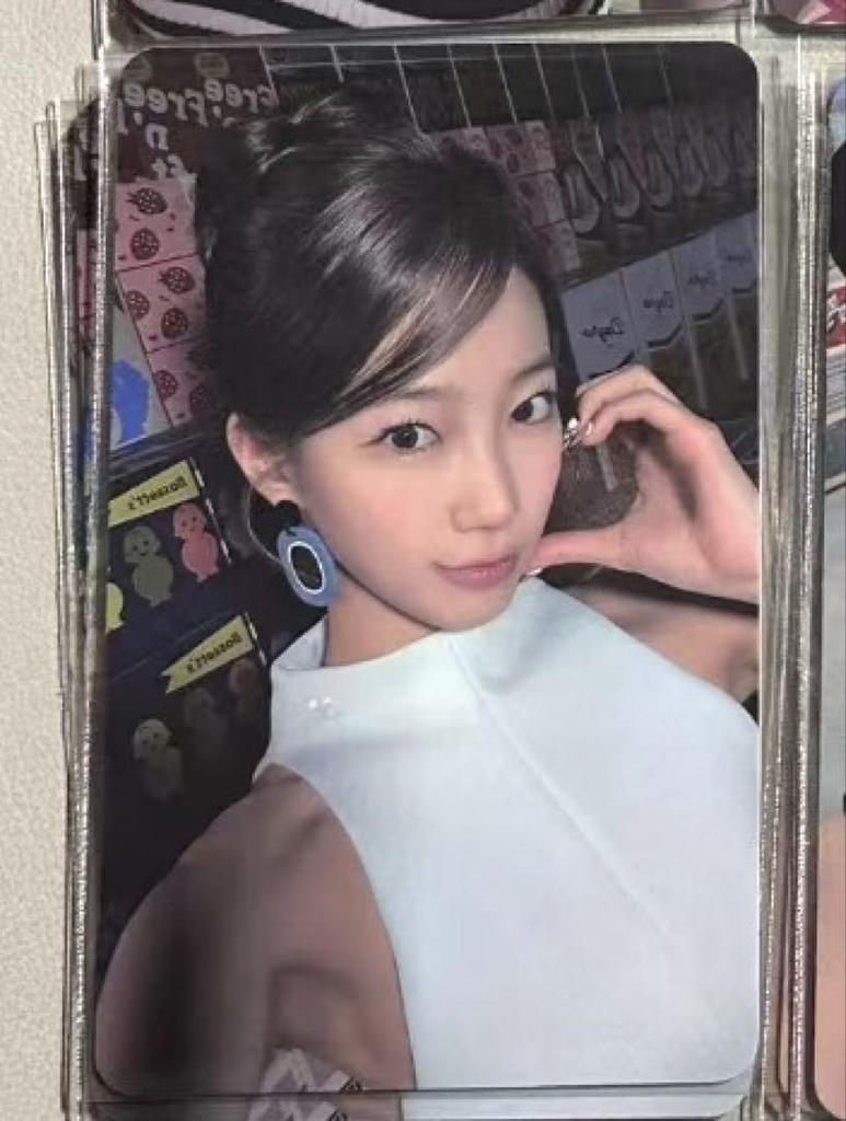 [USED] Luseraphim Kazuha HOT mmt Limited Bonus Trading Card 2