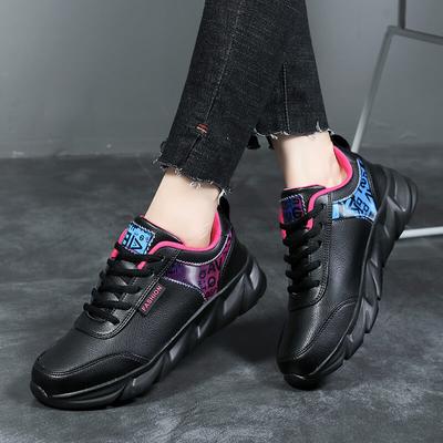 Autumn and Winter Black Leather Shoes New Casual Running Shoes Flat Non-slip Sports Shoes Velvet Warm Travel Shoes