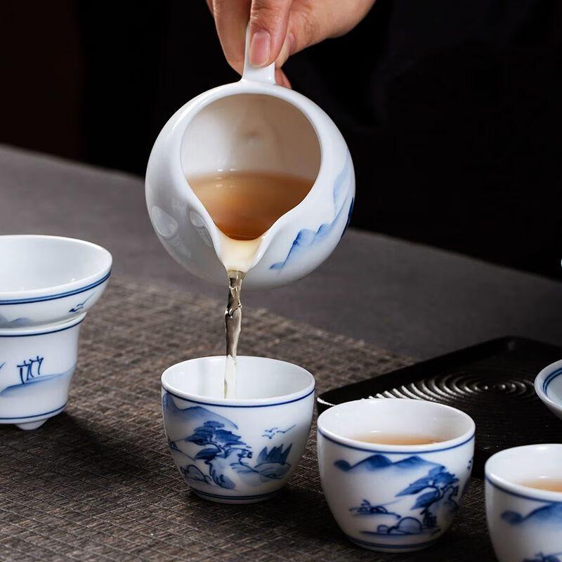 Jingdezhen Hand-painted Blue and White Porcelain Tea Set