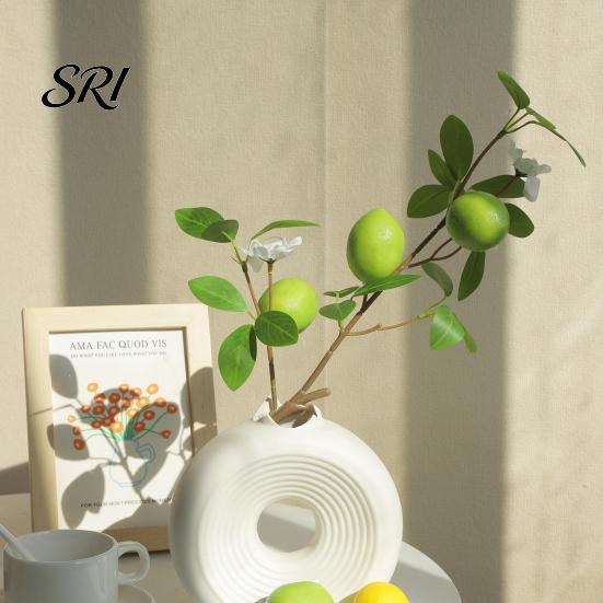 Luxury Faux Fruit Decor Artificial Lemons Branches 9 Head Lemon Fruits with Stem Realistic Lifelike Fake No Watering Plant Greenery Tree Branch