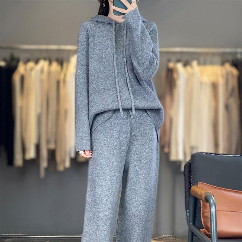 2026 Autumn/Winter Women's Pure Wool Hooded Knitwear & High Waist Wide-Leg Pants Set