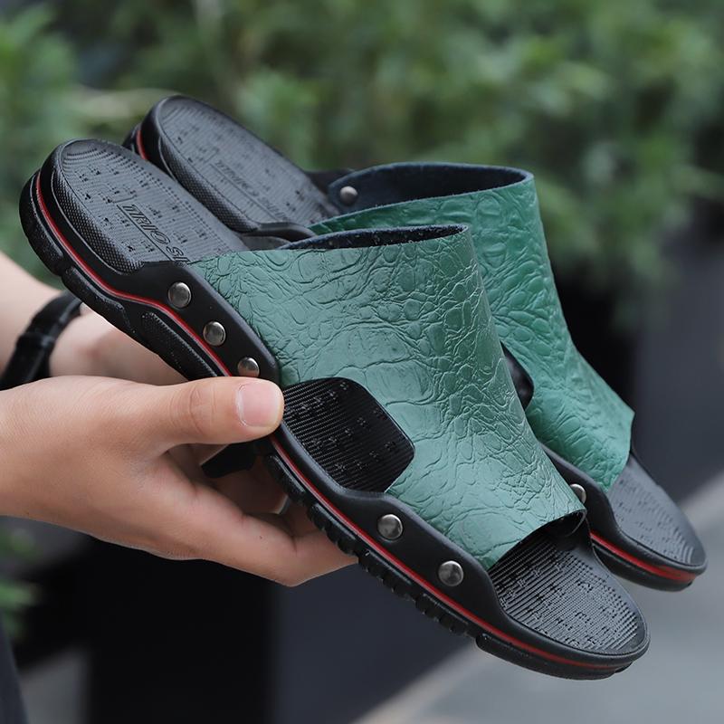 Zapatillas planas de verano para hombre, sandalias deslizantes extra anchas, sandalias de cuero suaves informales con punta abierta para la playa al aire libre