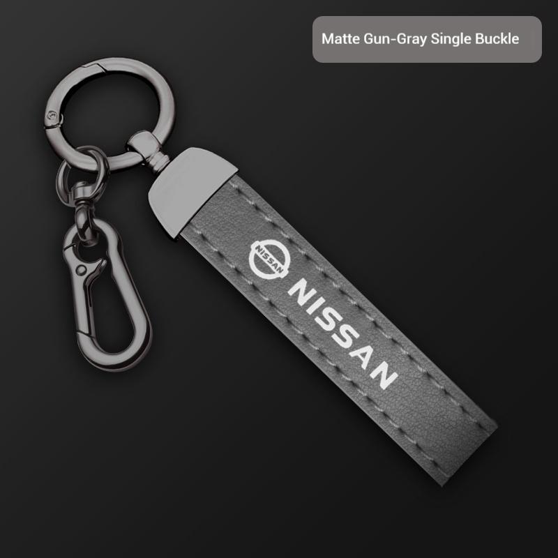 For Nissan X-Trail Qashqai Sentra Serena Tiida Teana Juke Leaf Micra AlmeraCar Zinc AlloyO Key Case leather chain Car key chain