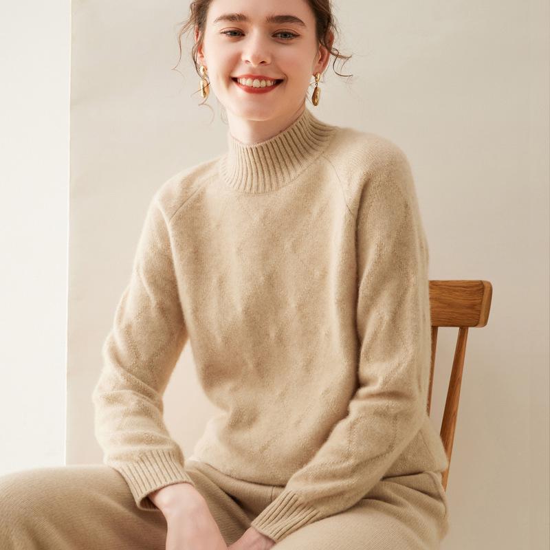 

Женский кашемировый трикотаж: Полувысокий воротник, однотонный, рукав реглан семиигольной вязки, ромбовидный узор, свободный утолщенный базовый слой. Medium