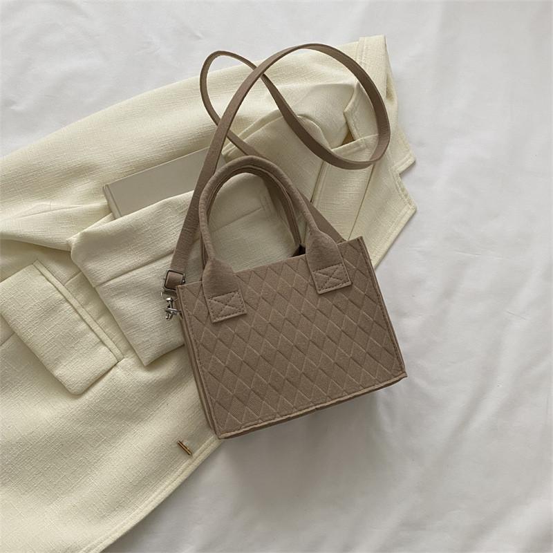 

Stylish Women s Handbag 2023 Spring New Arrival Trendy Shoulder Bag In Black хакі