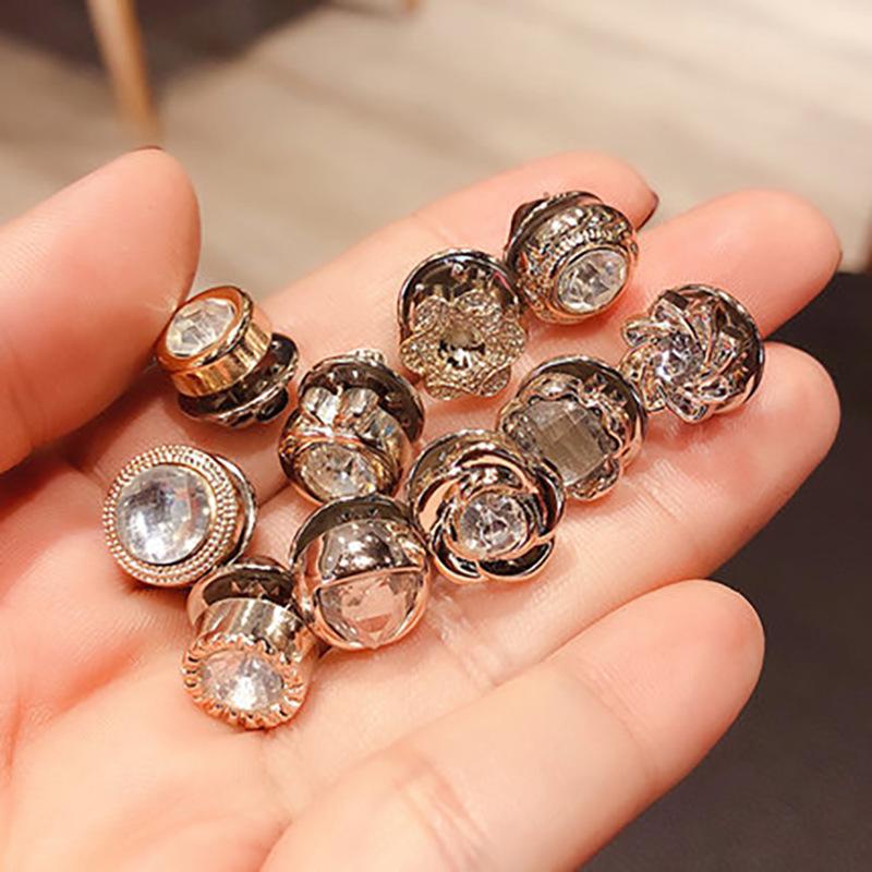 Mini Floral Anti-Exposure Brooch Pin - Cardigan, Scarf & Collar Accessory