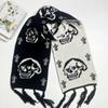 Sciarpa da Collo alla Moda Sciarpa Lunga Lavorata a Maglia Anni 2000 Adolescenti Sciarpa con Motivo Teschio Accattivante