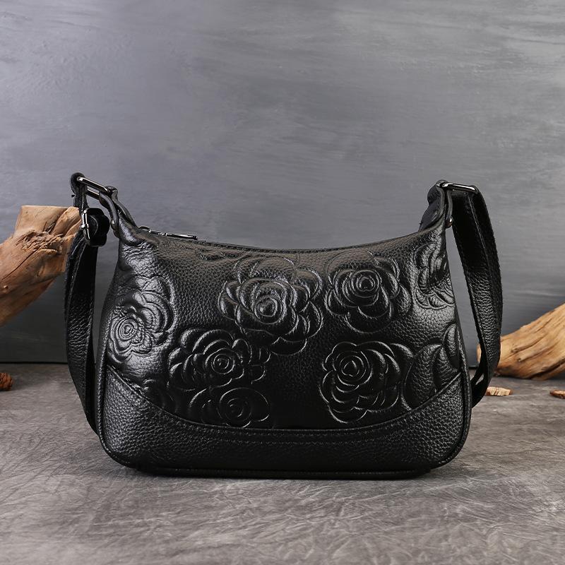

New Women s Shoulder Diagonal Cross Bag with Embossed Soft Leather for Middle-aged and Elderly Mothers, Retro Casual Commuting Armpit Bag ярко-розовый