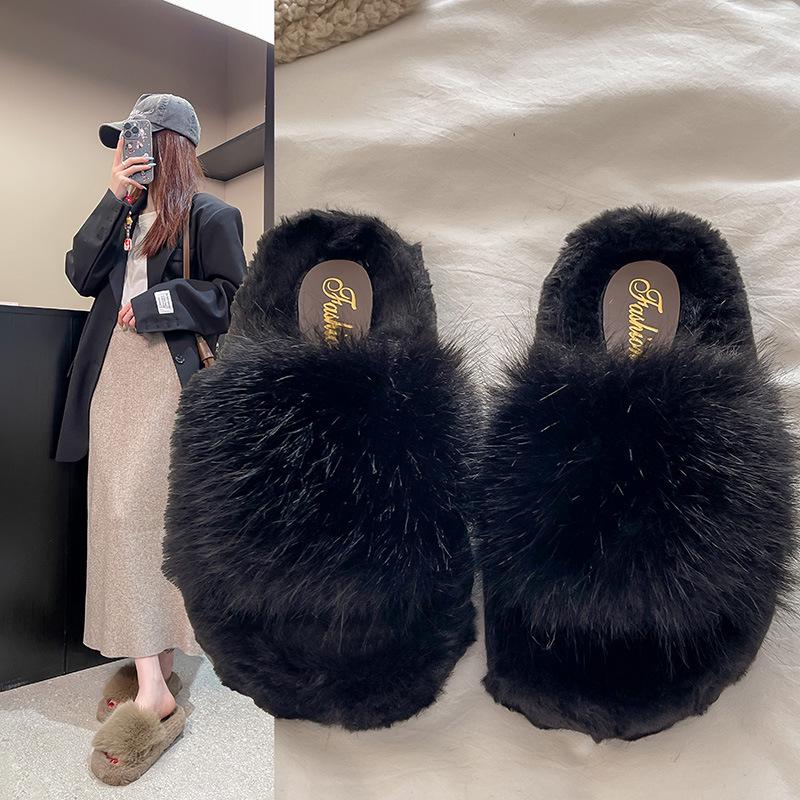 2025 New Furry Women's Fluffy Slippers: High-End, Thick Sole, Outdoor Wear, Perfect for Autumn and Winter
