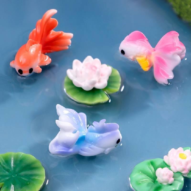 Vibrant Miniature Resin Fish Ideal For Creative Aquarium Landscaping