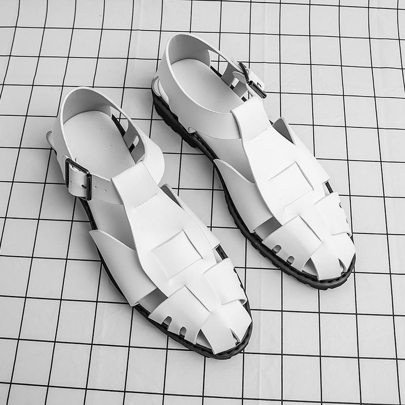 Fashion Summer Men Fashionable Beach Sandals Black White Outdoor Casual Comfortable Driving Trip High-end Sandals Size 38-46 Men Sandals