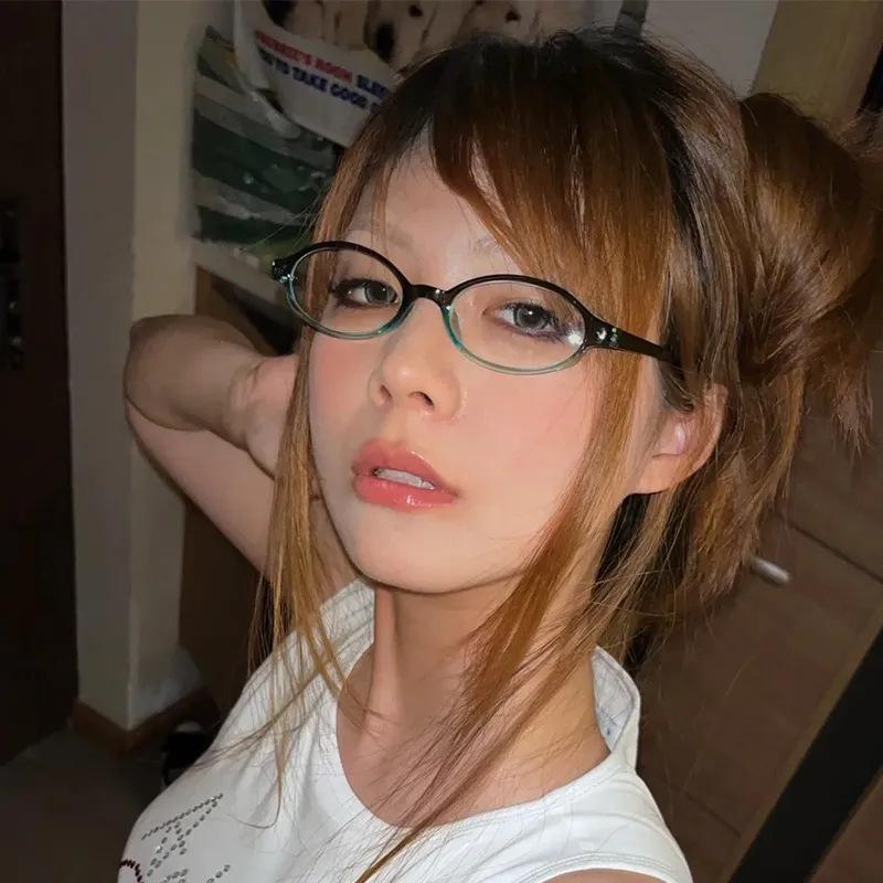 Retro Transparent Red Small Frame Oval Glasses Frame Plain Flat Mirror Concave Shape Female Y2K Myopia Glasses Small Face