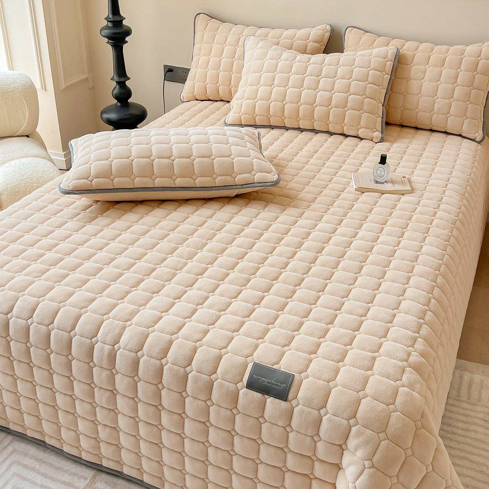 

Роскошный бархатный комплект постельного белья King Size Легкий бархатный комплект одеяла Огромное покрывало Стеганый комплект постельного белья 2 наволочки 230x250cm-King верблюд