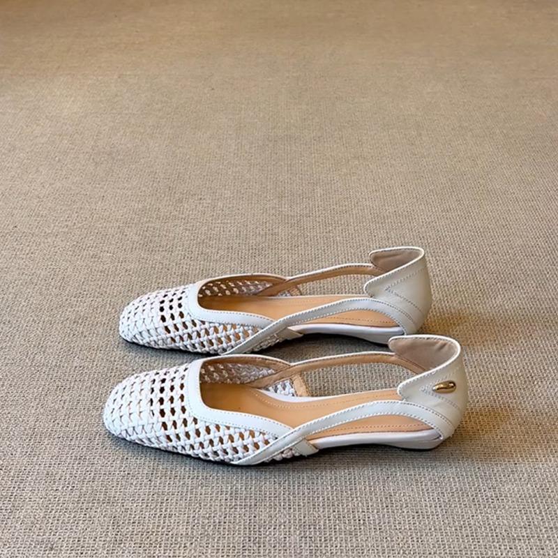 

Овчина плетеная полая универсальная квадратный носок одинарная обувь женская мода универсальная кожа мелкий вырез одна педаль уличные сандалии женские модели 40