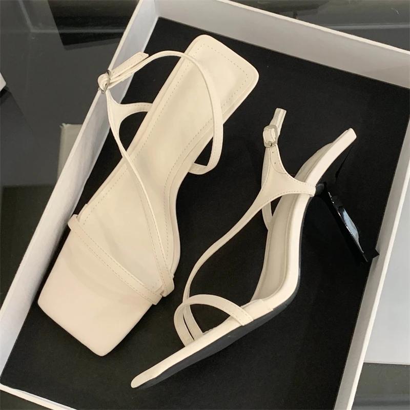 Fashion 2025 New Summer Women Shoes Fashion Square Toe Buckle Strap Sandals Women Elegant Thin Low Heels Party Stripper Shoe Women Pumps