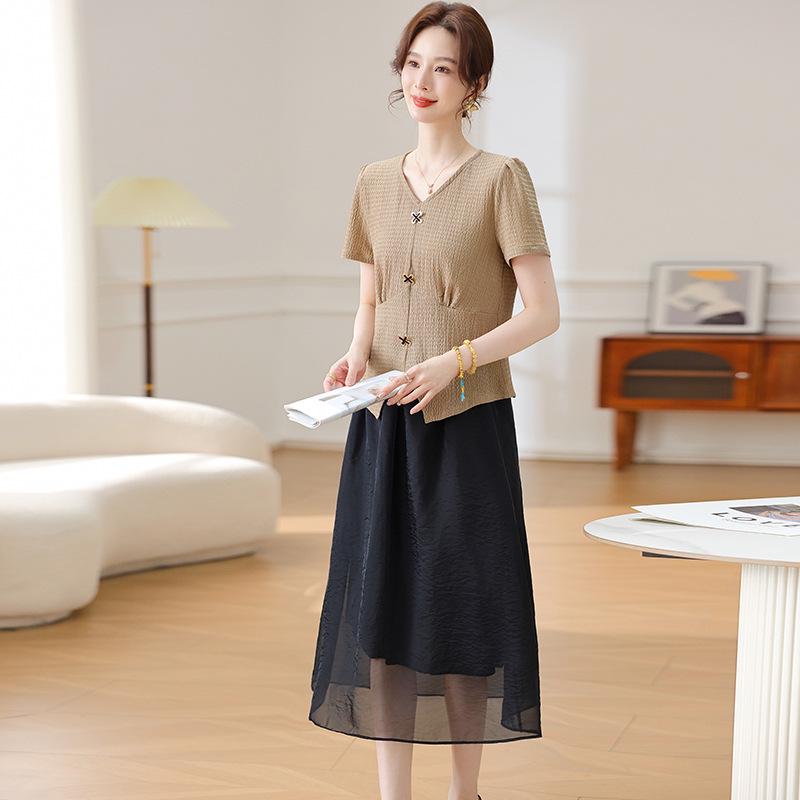 

Women s Chinese Style Summer T-shirt and Skirt Set for Middle-aged and Elderly 4XL [130-145 lbs]