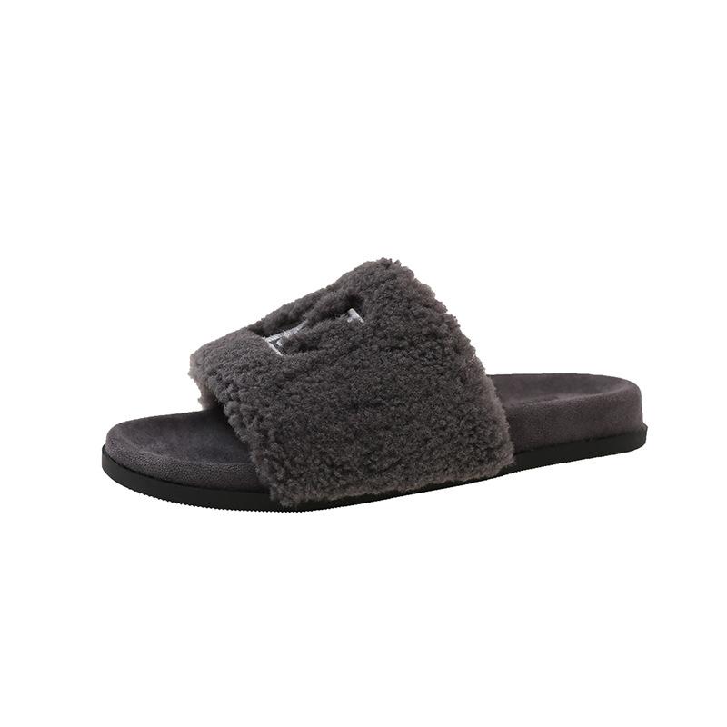 

Popular Mao Mao slippers women s outer wear 2025 autumn new home thick bottom non-slip one-word casual lamb wool letter drag 40 сірий колір