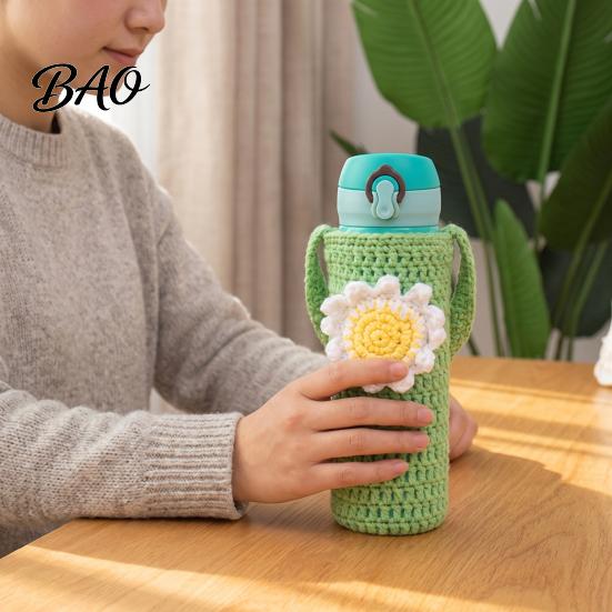 Durable Water Bottle Cover Hand Crocheted Cup Cover, Portable Elastic Wool Knit Sleeve, Breathable Small Fruit Pattern Sleeve Anti-Slip Protective