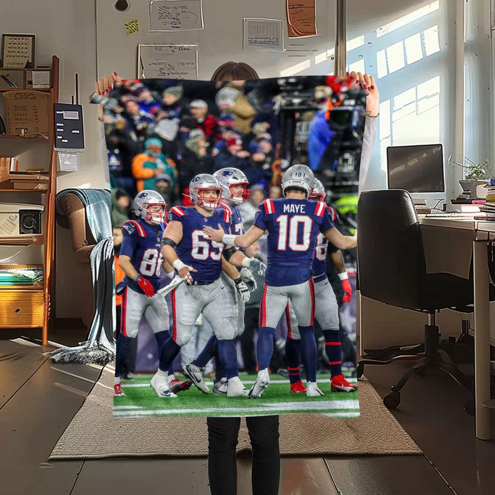 New England Patriots Players Printed Flannel Blanket, Soft Throw for Bedroom Sofa, Washable, Fan Merchandise, Great Gift.