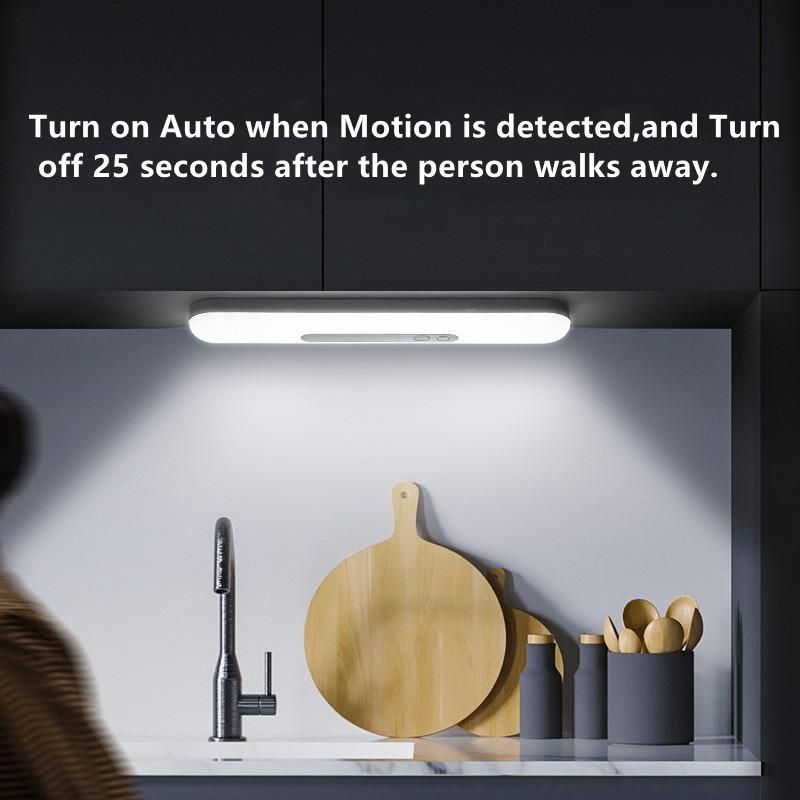 Striscia LED Sensore di movimento PIR Accensione/spegnimento automatico LED USB ricaricabile Nero Alluminio Illuminazione per mobili da cucina Illuminazione notturna a LED