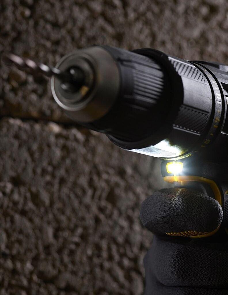 Ударный шуруповёрт Stanley SFMCD711DSA (2x 2.0 Ah batteries + charger)