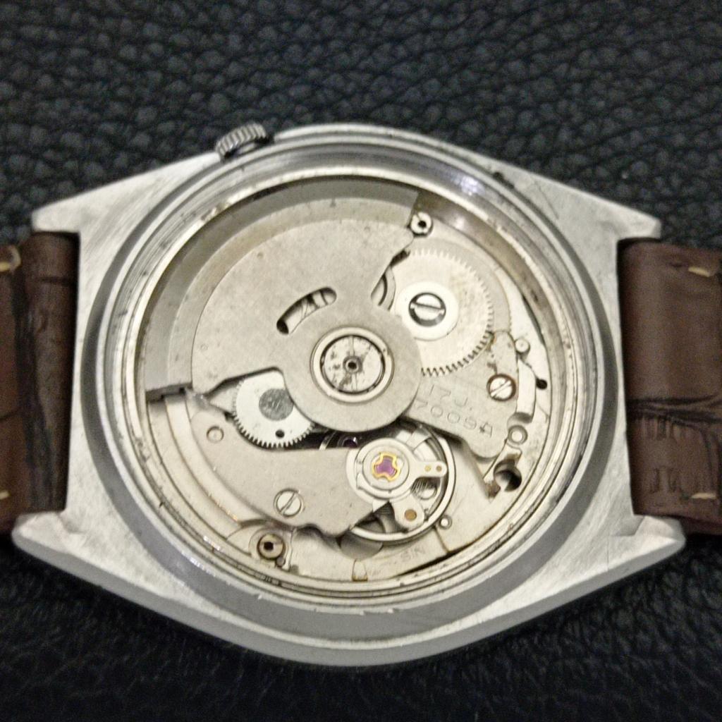 AUTOMATIC 7009A VINTAGE SEIKO 5 JAPAN MENS BLACK COLOR DIAL WATCH a701541-5 R206b-a701541