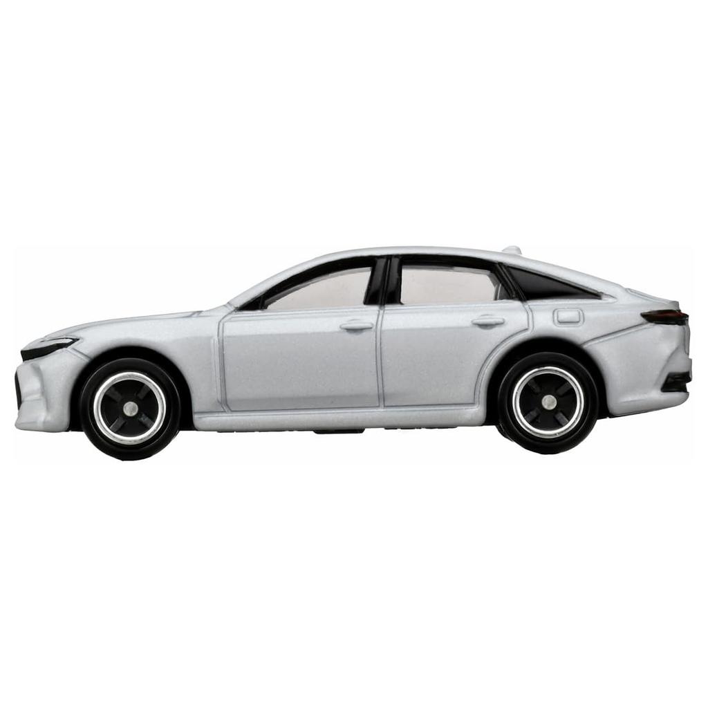 Takara Tomy Tomica Toyota Crown Sedan Mini Car Toy Ages No.62 (Box) 3+