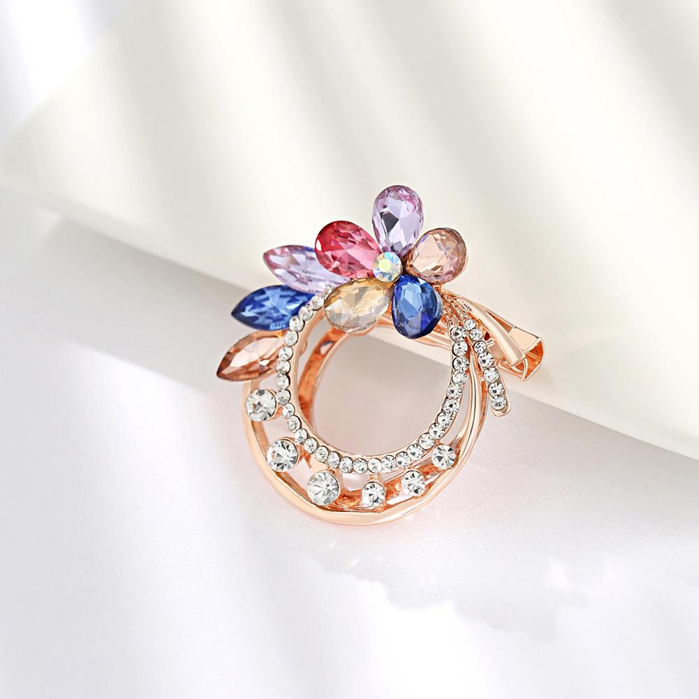 Women Delicate Flower Brooch Fashionable Elegant Scarf Buckle Decoration