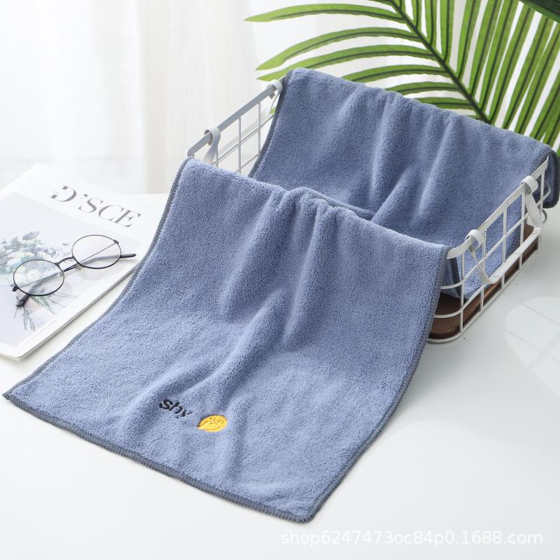 The towel is thick and soft for adults, and it absorbs water without shedding hair. It is better than pure cotton. Douyin is popular for