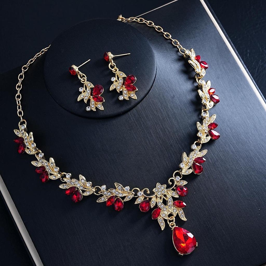 Elegant European & American Style Floral Necklace & Earrings Set for Brides – Luxurious Jewelry