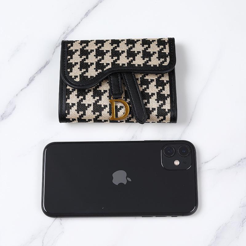 Europäische & Amerikanische Retro Dreifach-Geldbörse für Damen – Große Kapazität mit D-Schnalle und Mehrfach-Kartenfächern